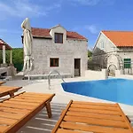 Stone House In Makarska With Pool & Mountain View *
