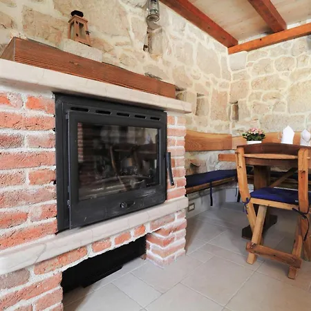 Bei Makarska - Cdm05100g-f بيت للعطل
