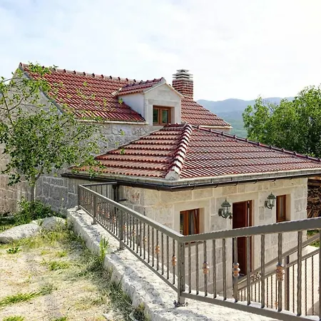 Stone House In Makarska With Pool & Mountain View * Zupa Srednja